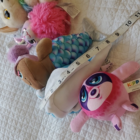 🦋Set of 5 Toys - Picture 13 of 15